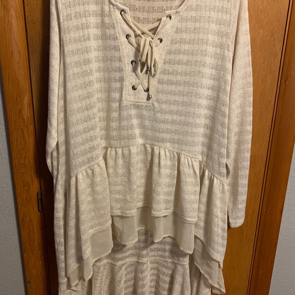 Maurices Cream high low ruffle blouse